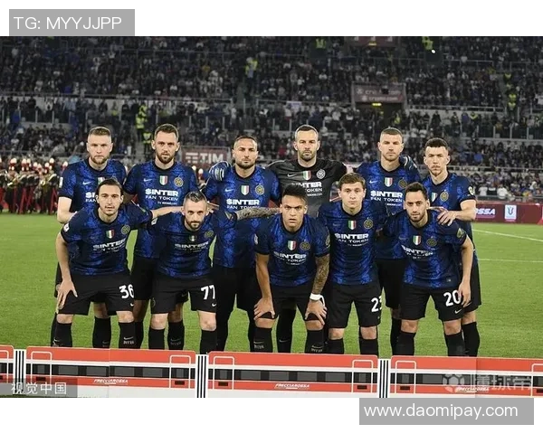 西甲焦点战巴萨与热刺握手言和乌龙球成比赛转折点分析