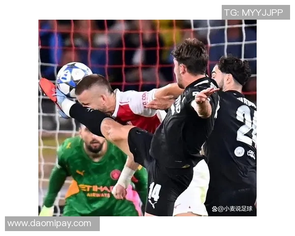 曼联逆转热刺4-3精彩绝伦神扑引发争议判罚全场沸腾