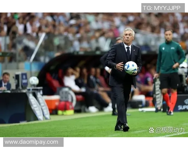 德甲激战拜仁逆转皇马4-3赛场惊喜引发转会热议