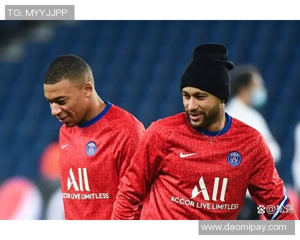 德甲激战曼联狂胜AC米兰四球大捷补时进球点燃全场激情