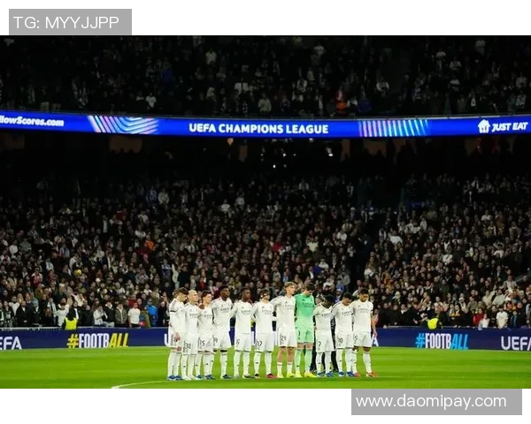 意甲激战：利物浦狂胜皇马5-1赛场瞬间引发热烈反响