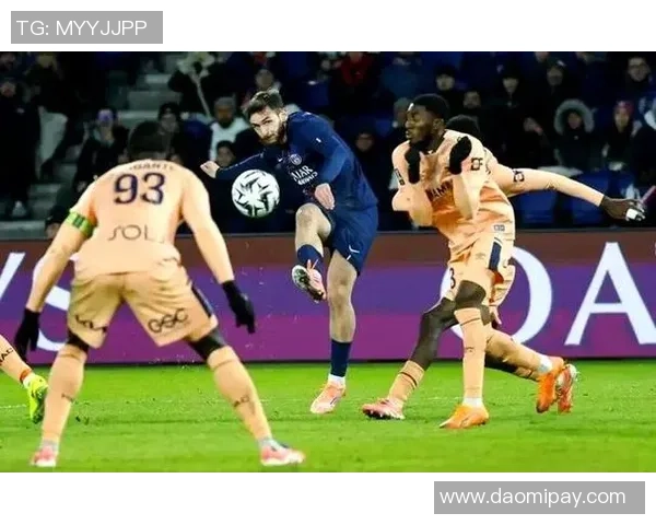 足总杯热刺与巴黎圣日耳曼战平补时进球引发转会传闻热议