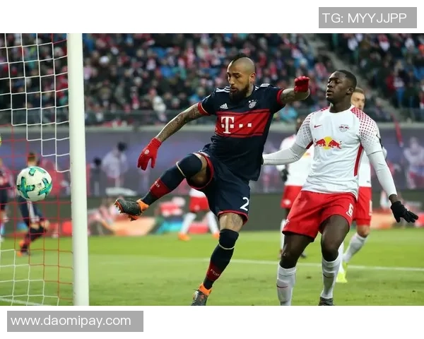 拜仁狂胜莱比锡四球大捷球员帽子戏法点燃全场激情