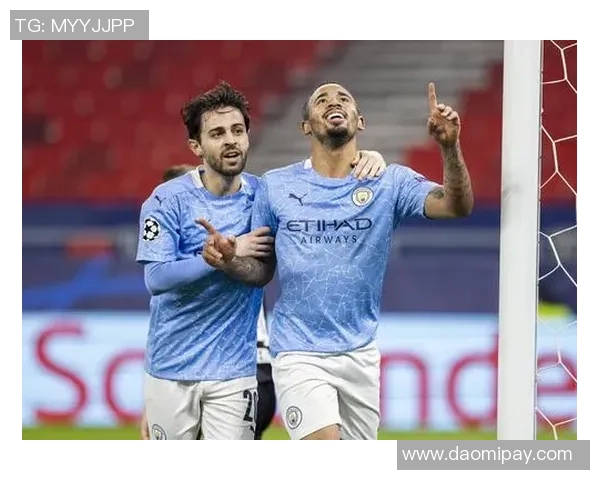 欧冠激战巴萨小胜莱比锡红牌争议引发全场热议