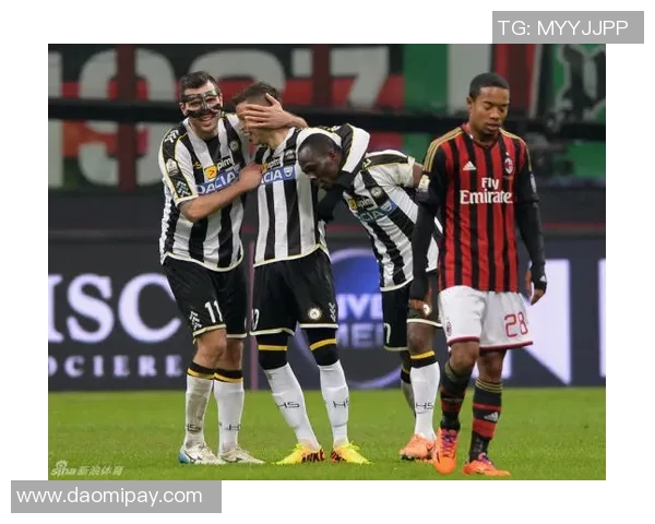 德甲盛宴：那不勒斯逆转AC米兰5-1全场沸腾瞬间回顾