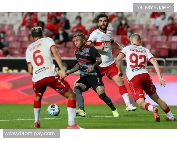 西甲惊现冷门本菲卡点球大战力克切尔西全场沸腾